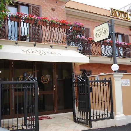 Hotel Maximo-2
